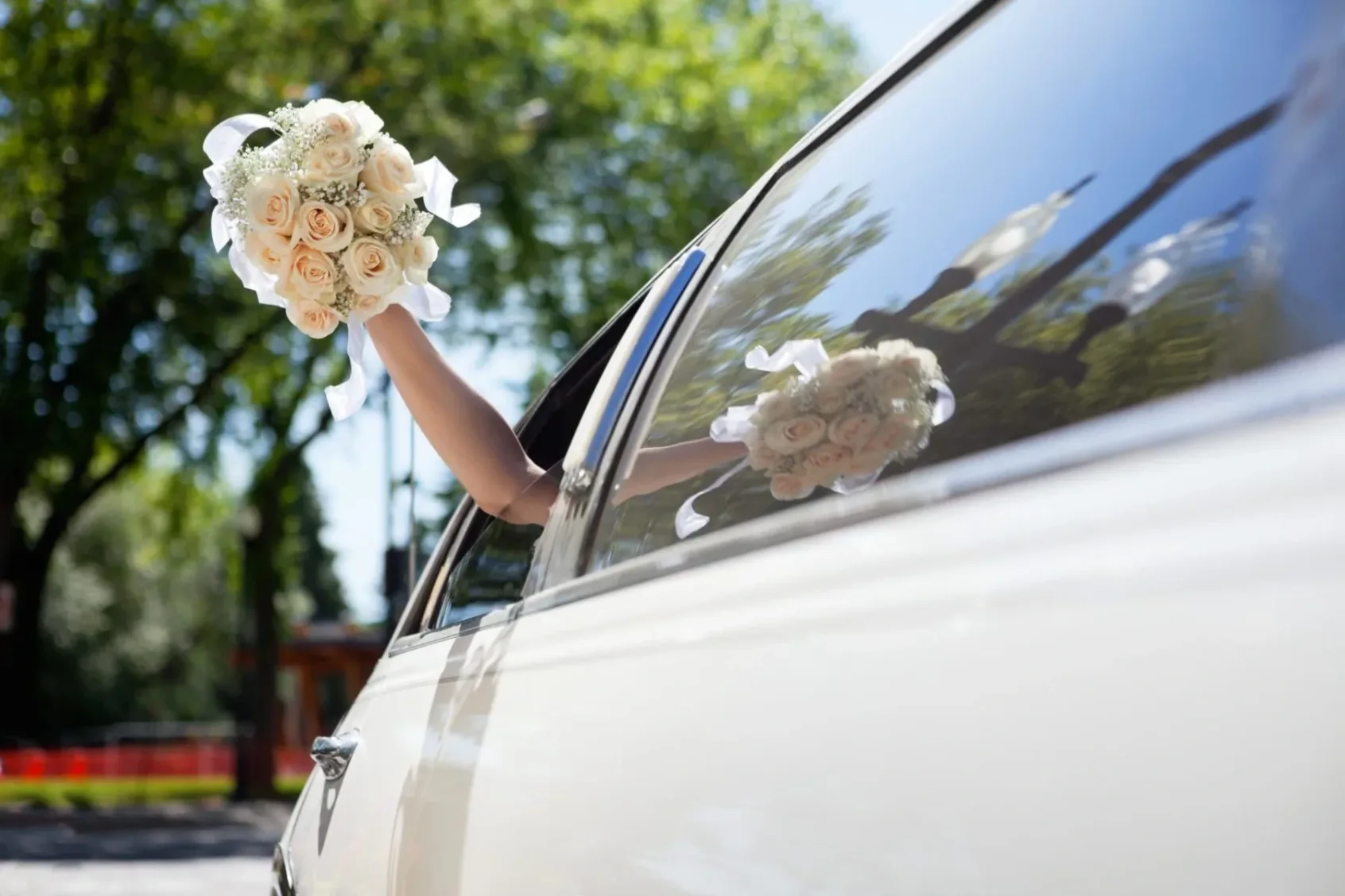 Classic weddings limo service